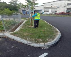 KERJA-KERJA MENURUNKAN POSTER, BUNTING, BANNER HARAM & TAMAT TEMPOH