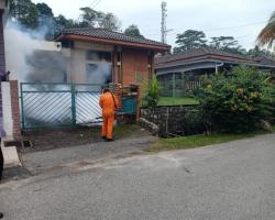 AKTIVITI KAWALAN DEMAM DENGGI DALAM KAWASAN MBS-3