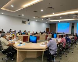 SESI PERBINCANGAN BERSAMA PENIAGA GERAI ARKED SENAWANG