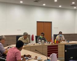 SESI PERBINCANGAN BERSAMA PENIAGA GERAI ARKED SENAWANG