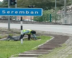 KERJA-KERJA PEMBERSIHAN 