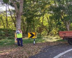 KERJA-KERJA MENURUNKAN POSTER, BUNTING, BANNER HARAM & TAMAT TEMPOH
