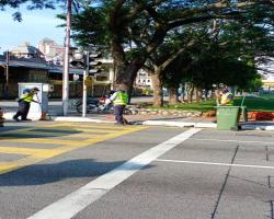 KERJA-KERJA PEMBERSIHAN JALAN JKR