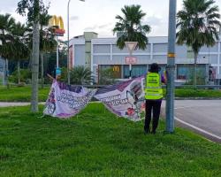 KERJA-KERJA MENURUNKAN POSTER, BUNTING, BANNER HARAM & TAMAT TEMPOH
