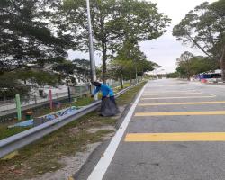 KERJA-KERJA PEMBERSIHAN JALAN JKR