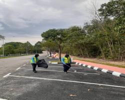 KERJA-KERJA PEMBERSIHAN JALAN JKR