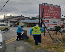 KERJA-KERJA PEMBERSIHAN JALAN JKR
