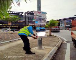 KERJA-KERJA MENURUNKAN POSTER, BUNTING, BANNER HARAM & TAMAT TEMPOH 