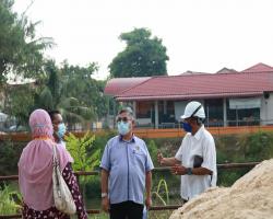 Lawatan Turun Padang Datuk Bandar Ke Taman Coral Height