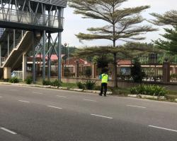 KERJA-KERJA PEMBERSIHAN JALAN JKR