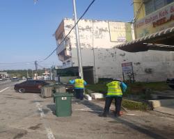KERJA-KERJA PEMBERSIHAN JALAN JKR
