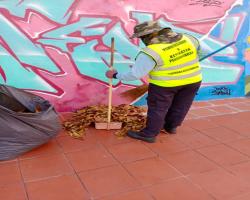 KERJA-KERJA PEMBERSIHAN JALAN JKR