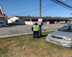 KERJA-KERJA MENURUNKAN POSTER, BUNTING, BANNER HARAM & TAMAT TEMPOH