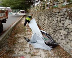 KERJA-KERJA MENURUNKAN POSTER, BUNTING, BANNER HARAM & TAMAT TEMPOH