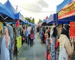 PASAR MALAM TAMAN AMPANGAN