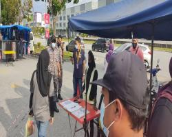 PASAR MALAM PELANCONGAN NILAI 3