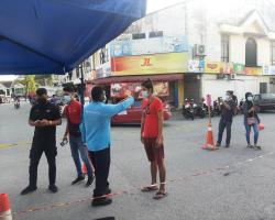 PASAR MALAM TAMAN SEMARAK