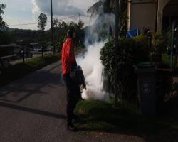 AKTIVITI KAWALAN DEMAM DENGGI DALAM KAWASAN MBS