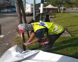 KERJA-KERJA MENURUNKAN POSTER, BUNTING, BANNER HARAM & TAMAT TEMPOH
