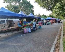 PASAR MALAM KOLEJ LAGENDA