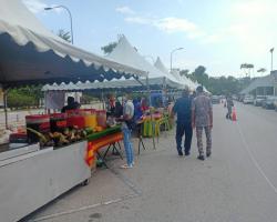 TAPAK BAZAAR BANDAR PRIMA SENAWANG 2 (DEPAN MYDIN)