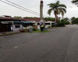 KERJA-KERJA MENURUNKAN POSTER, BUNTING, BANNER HARAM & TAMAT TEMPOH