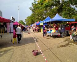 TAPAK BAZAAR RAMADHAN TAMAN SEMARAK NILAI