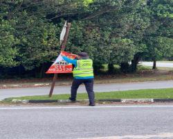 KERJA-KERJA MENURUNKAN POSTER, BUNTING, BANNER HARAM & TAMAT TEMPOH