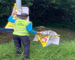 KERJA-KERJA MENURUNKAN POSTER, BUNTING, BANNER HARAM & TAMAT TEMPOH
