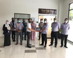 SUMBANGAN KURMA OLEH YB PUAN MARY JOSEPHINE PRITTAM SINGH