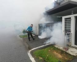 AKTIVITI KAWALAN DEMAM DENGGI DALAM KAWASAN MBS 1