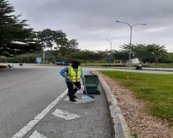 PEMBERSIHAN JALAN JKR