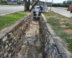 KERJA-KERJA PEMBAIKAN TEBING CULVERT ( LONGKANG BESAR)