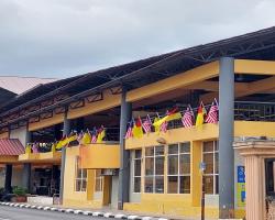 KERJA-KERJA PEMASANGAN BENDERA