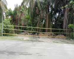 PEMANTAUAN KERJA-KERJA PEMBERSIHAN TEMPAT PEMBUANGAN SAMPAH HARAM LONGGOK