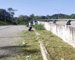 KERJA-KERJA PEMBERSIHAN KAWASAN