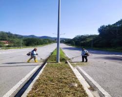 KERJA-KERJA PEMBERSIHAN KAWASAN