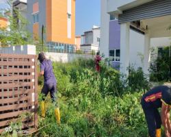 KERJA-KERJA PEMBERSIHAN SEMAK SAMUN/TANAH LOT KOSONG