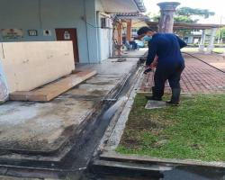 KERJA-KERJA PEMBERSIHAN LONGKANG