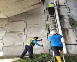 KERJA-KERJA PEMBERSIHAN KAWASAN