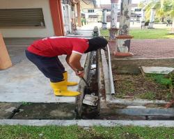 KERJA-KERJA PEMBERSIHAN LONGKANG