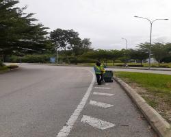 PEMBERSIHAN JALAN JKR