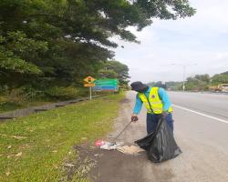 PEMBERSIHAN JALAN JKR