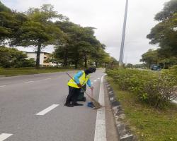 PEMBERSIHAN JALAN JKR