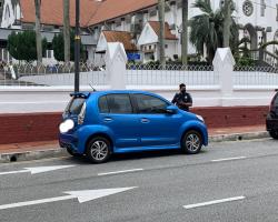 PENGUATKUASAAN LALULINTAS DI JALAN YAM TUAN