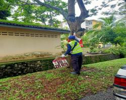  KERJA-KERJA MEMBUKA PAPAN IKLAN/BANTING/"BANNER" HARAM