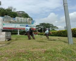 KERJA-KERJA PEMOTONGAN RUMPUT