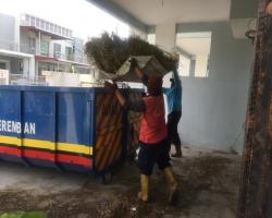 PEMBERSIHAN SEMAK SAMUNTANAH LOT KOSONG