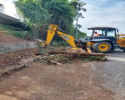 KERJA-KERJA PEMBERSIHAN KAWASAN