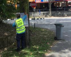 MEMBUKA PAPAN IKLANBUNTING BANNER HARAM